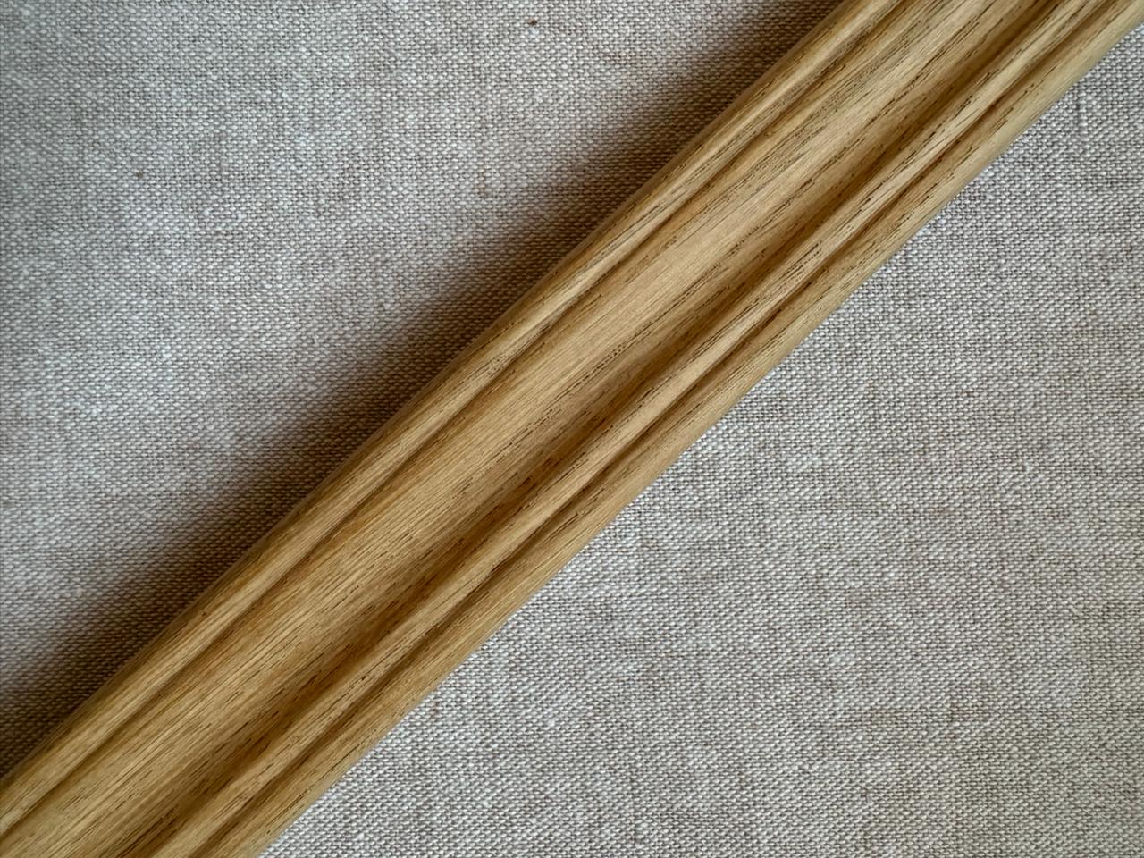 Плинтус-уголок массив Дуб без покрытия 25х25 мм