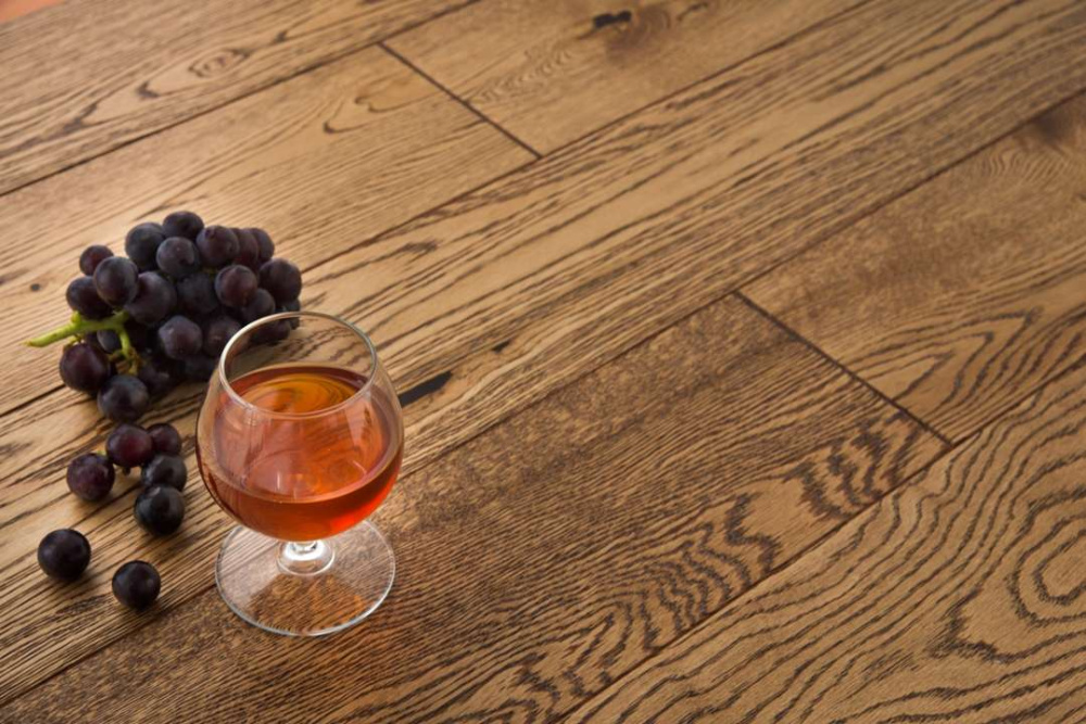 Паркетная доска Tenfor Дуб Tavern Кантри браш, масло 909х148х14 мм (1,076 м2/упак)