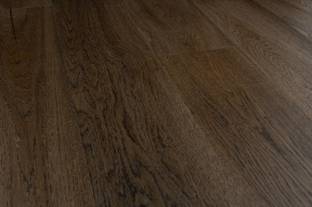 Паркетная доска AmberWood Классика Дуб Бурбон Кантри браш, лак 1860х148х14 мм (2,812 м2/упак)