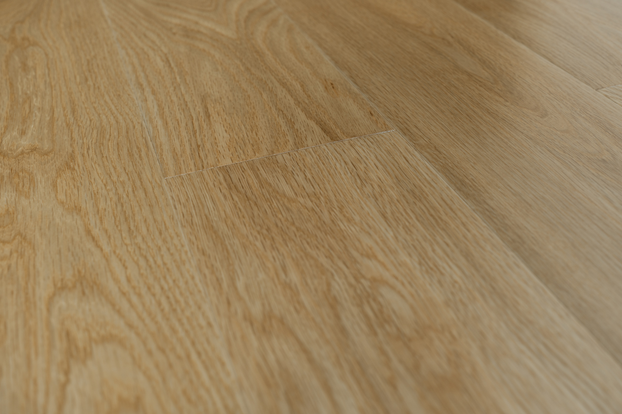 Паркетная доска AmberWood Фьюжен Дуб Селект бесцветный лак 909х125х14 мм (0,909 м2/упак)