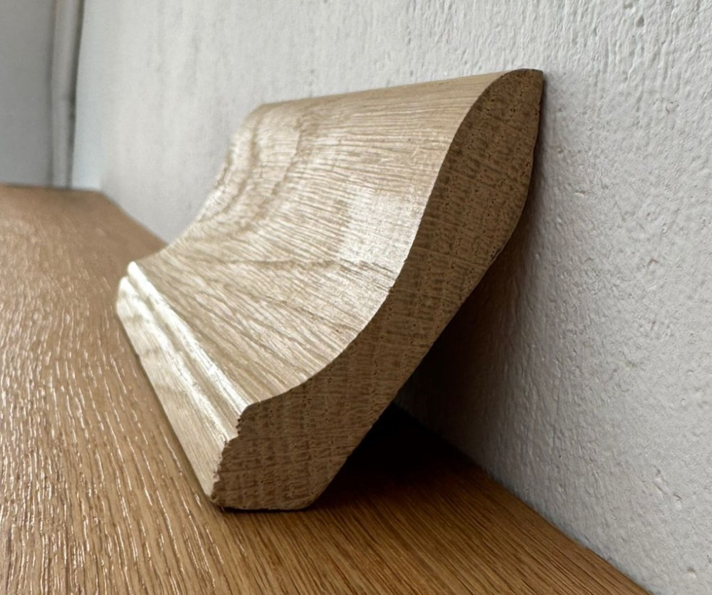 Плинтус массив Дуб галтель без покрытия 75х16мм