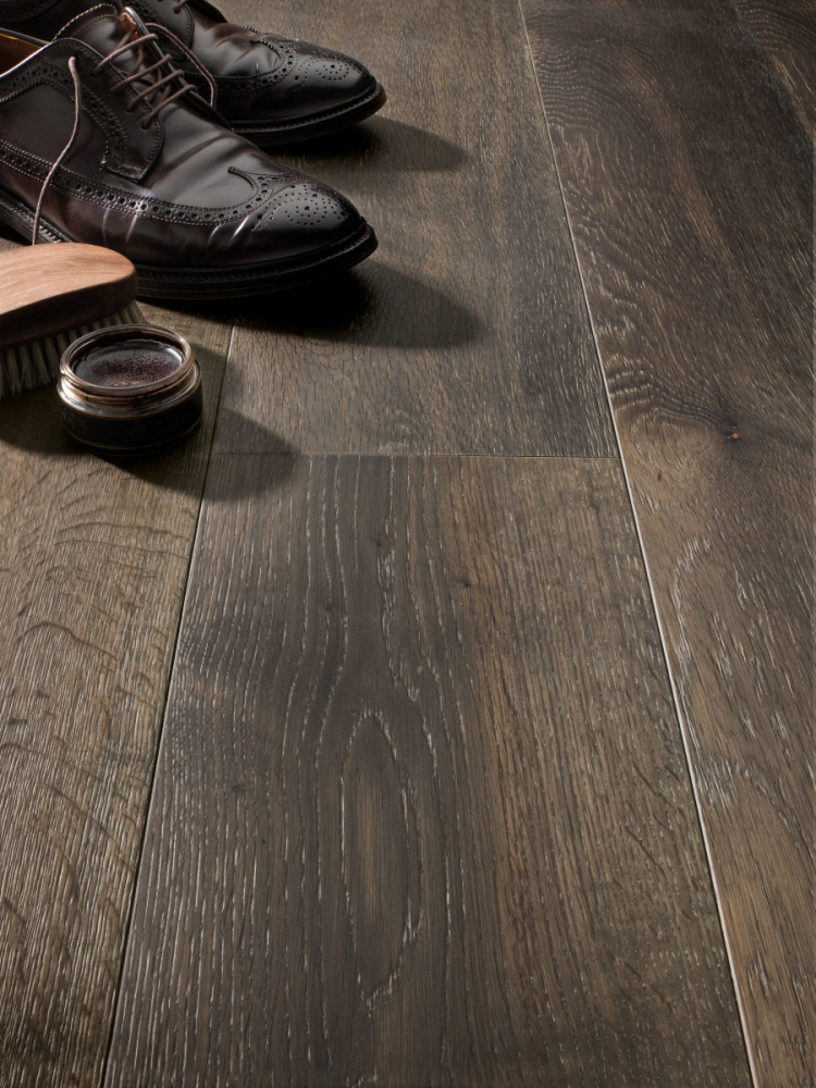 Инженерная доска Bassano Parquet/Бассано Паркет Коллекция London line Дуб Soho браш, матовый лак 2350х242х15/3,6 мм (Италия)