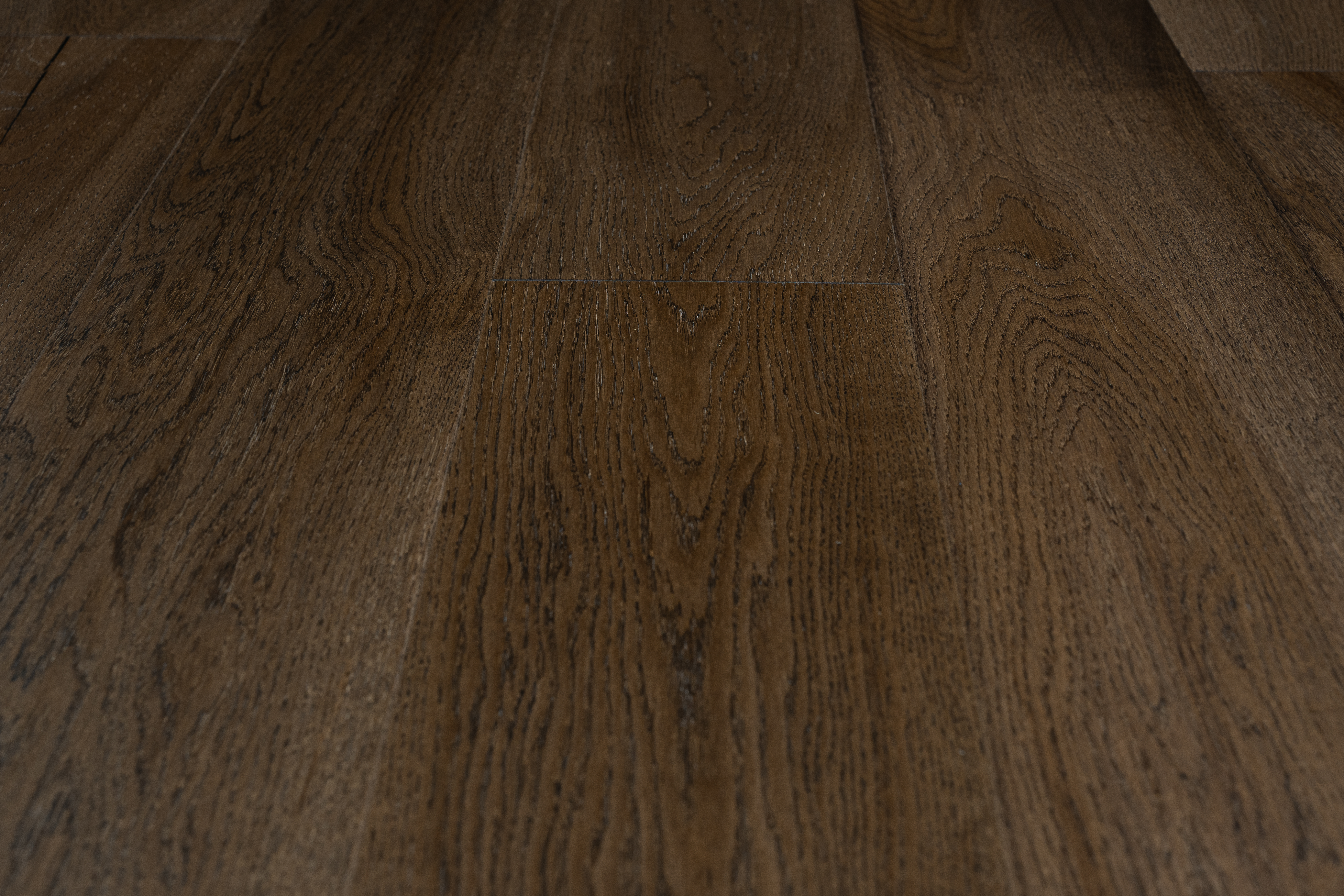 Паркетная доска AmberWood/Амбер Вуд Классика Дуб Бурбон Кантри браш, лак 1860х148х14 мм (2,812 м2/упак)