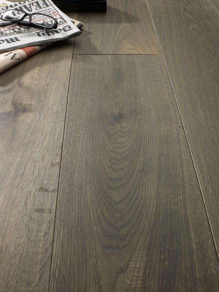 Инженерная доска Bassano Parquet/Бассано Паркет Коллекция London line Дуб Oxford браш, матовый лак 2350х192х15/3,6 мм (Италия)