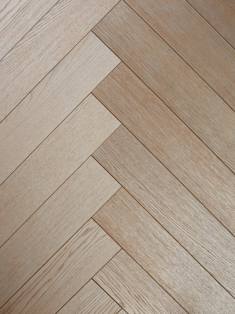 Инженерная доска Bassano Parquet/Бассано Паркет Дуб Классическая елочка Коллекция Lame de lice 500-700х90-120х14мм
