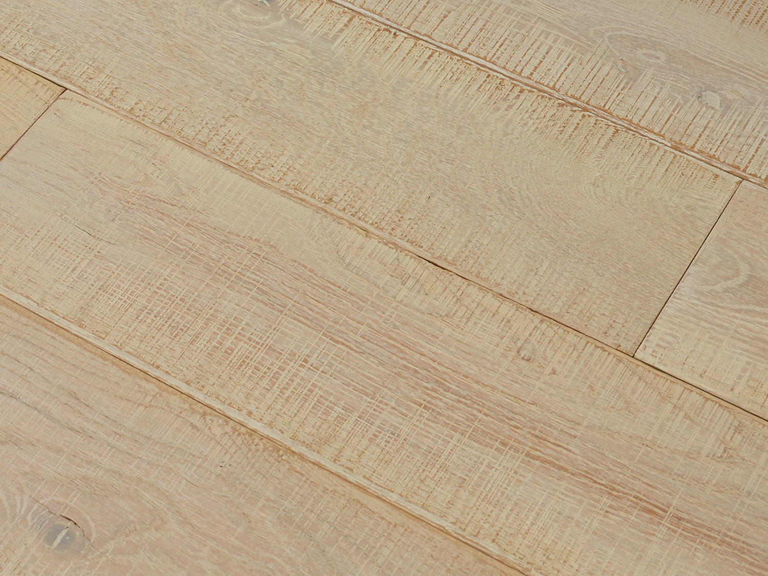 Инженерная доска Bassano Parquet Коллекция Sbiancati Дуб Miami браш, лак 2350х192х15/3,6 мм (Италия)