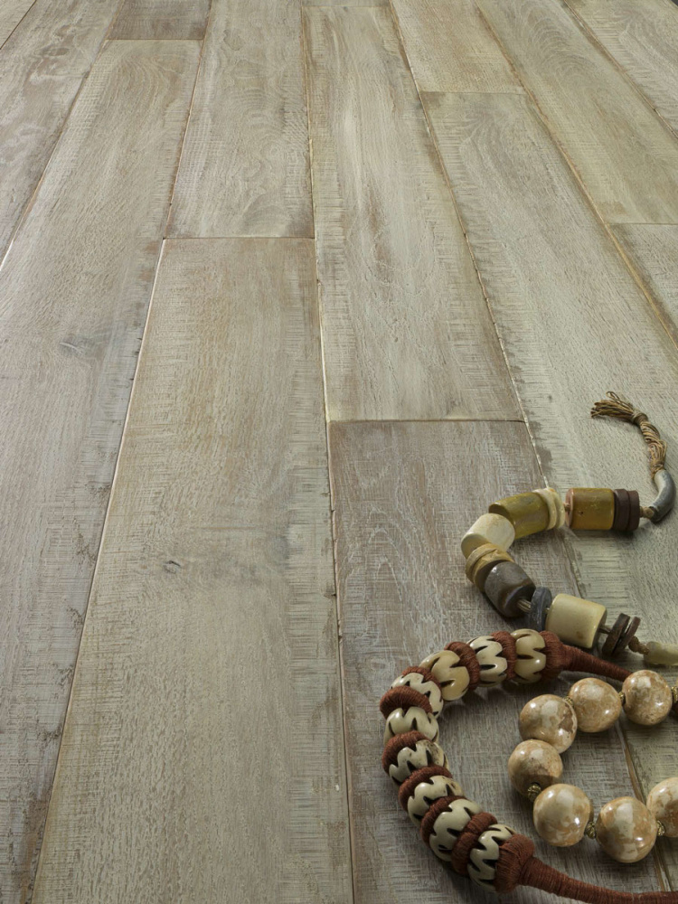 Инженерная доска Bassano Parquet Коллекция Sbiancati Дуб Miami браш, лак 2350х192х15/3,6 мм (Италия)