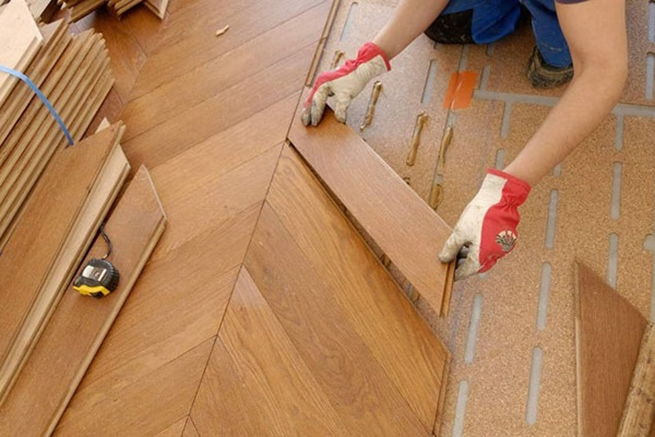 Укладка штучного паркета
